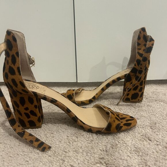 Vince Camuto Cheetah Print Block Heels Women’s Size 7.5 M - Picture 3 of 8